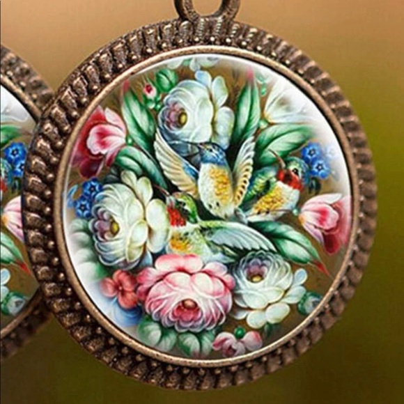 🎉HP🎉 🦋 3/$24 Boho flower bouquet circular dangling earrings / NWOT - Picture 3 of 3